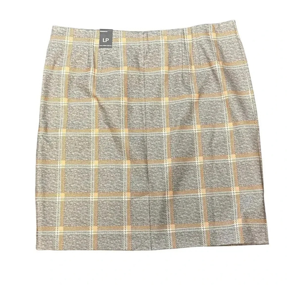New Amanda+Chelsea Stretch Comfort Waist Plaid Poly Mini Skirt Women's Petite L - Picture 4 of 8